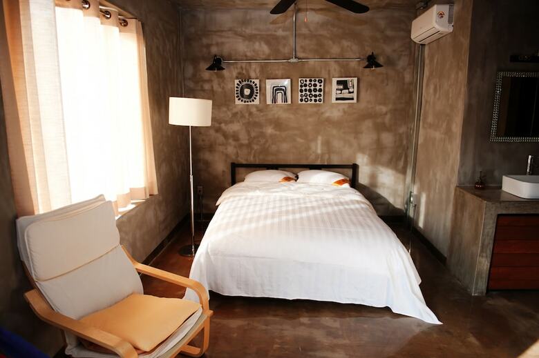 Hotel Twotwo House