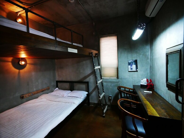 Hotel Twotwo House