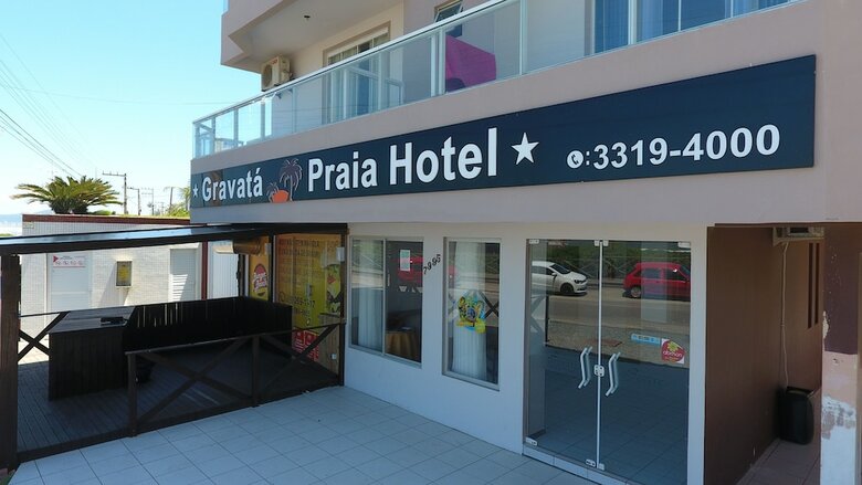 Gravat� Praia Hotel