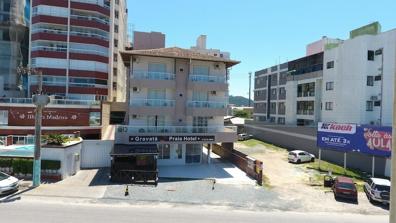 Gravat� Praia Hotel