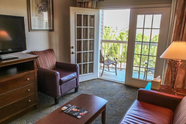 Hotel Arbor Inn And Suites