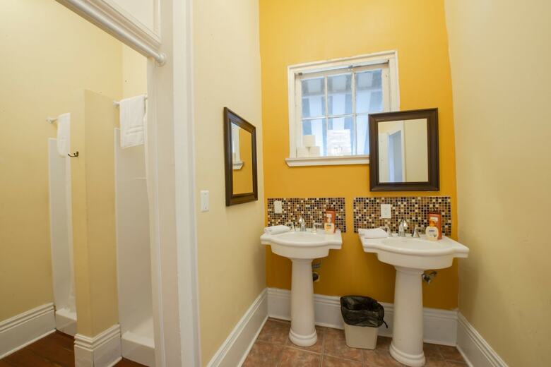 Hostal Auberge Nouvelle Orleans Hostel