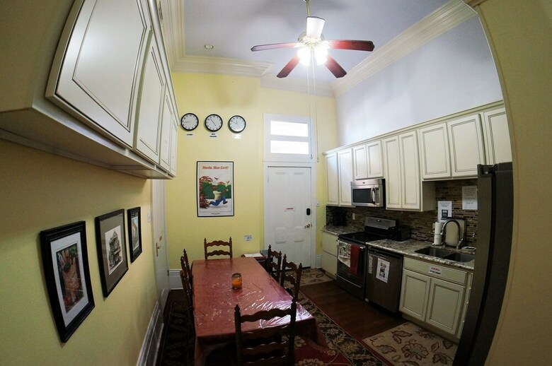 Hostal Auberge Nouvelle Orleans Hostel