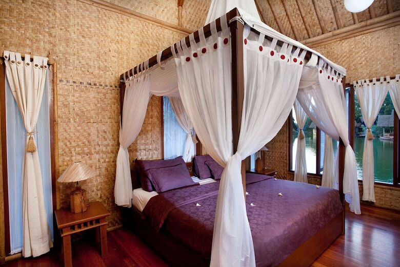 Hotel Kampung Sampireun Resort & Spa