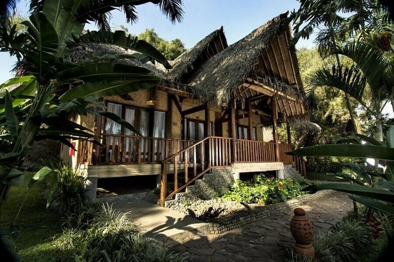 Hotel Kampung Sampireun Resort & Spa