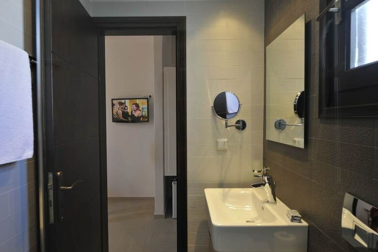 Hotel Aella Residence