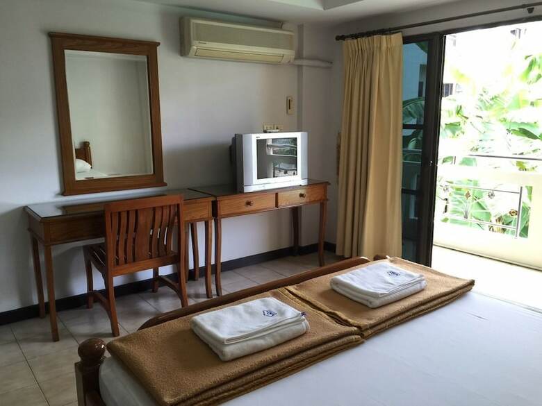 Hotel Veerachai Court