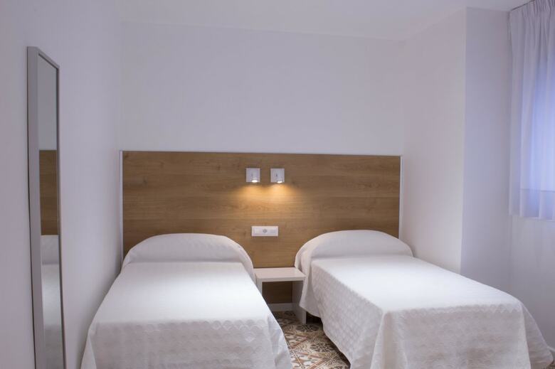 Hostal Nova