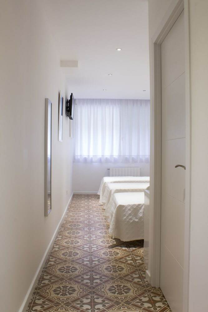 Hostal Nova