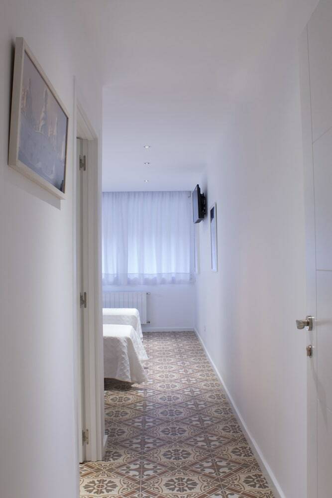 Hostal Nova