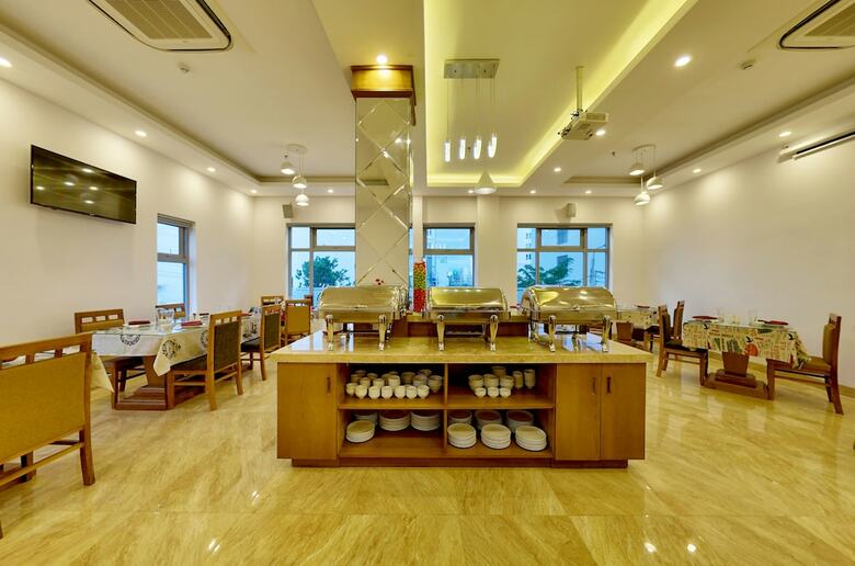 Richico Apartments And Hotel