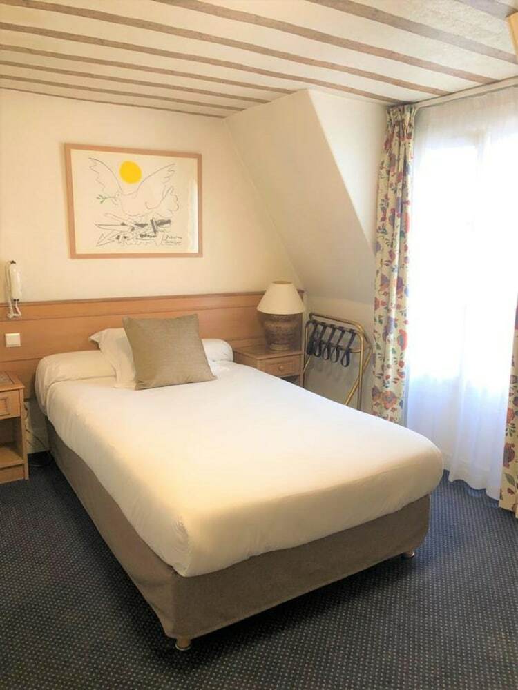 Hotel H�tel De Suez