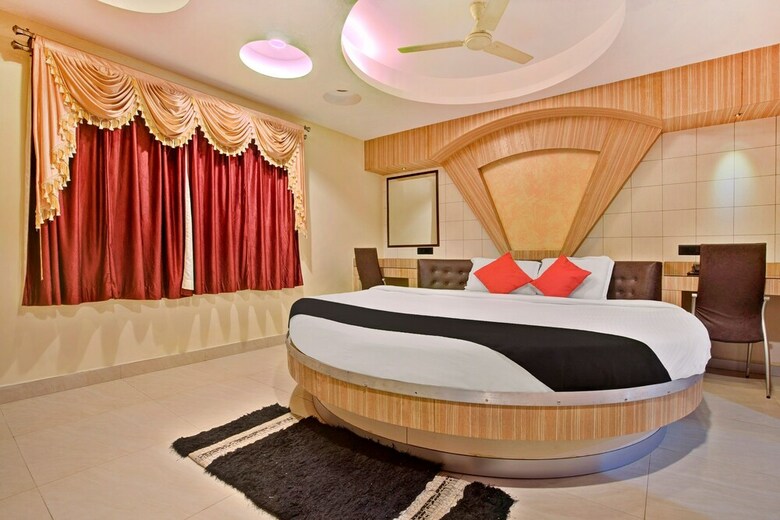 Capital O 1585 Hotel Palash Residency