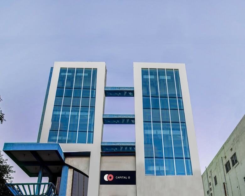 Capital O 1585 Hotel Palash Residency