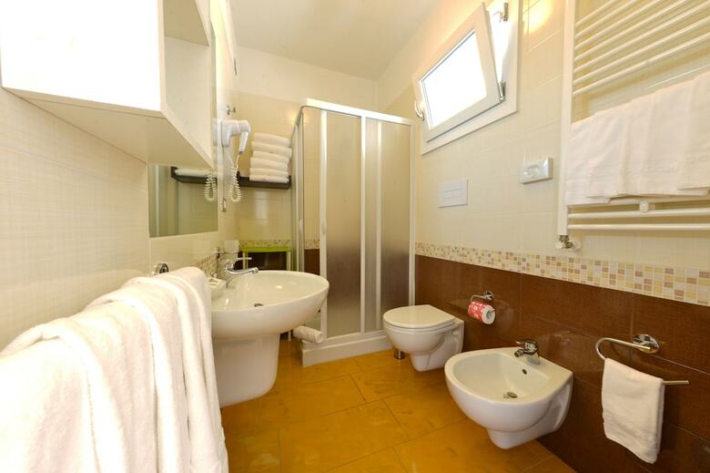 Bed & Breakfast Donnosanto Hotel