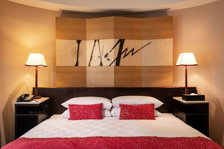 Hotel Landmark Inn