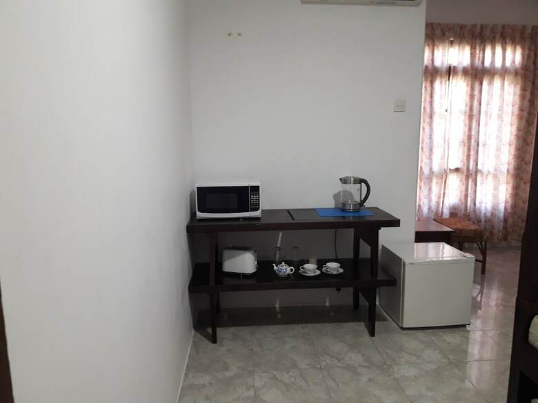 Hotel Sea Front Hikkaduwa