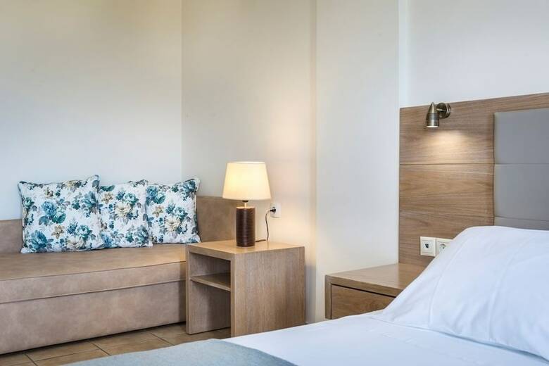 Apartamentos Dionysos Village Resort