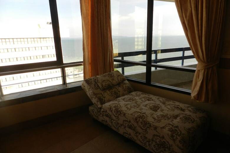Alex Group Jomtien Plaza Condotel