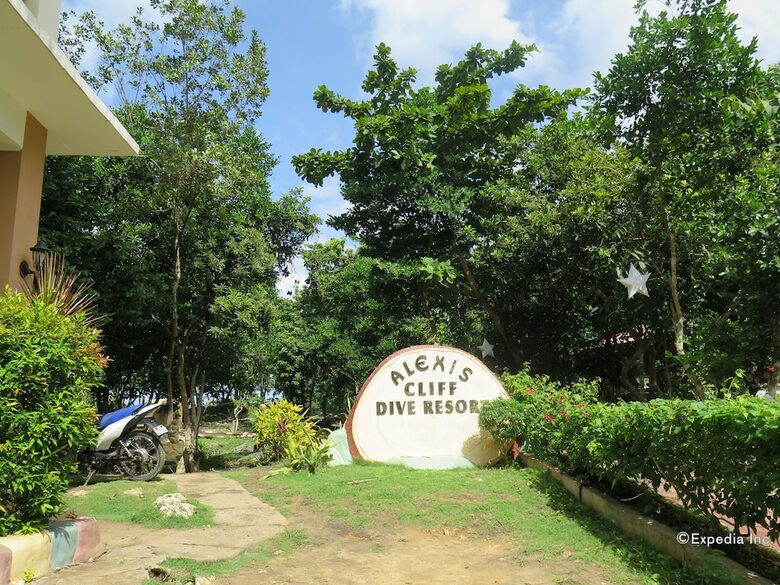 Hotel Alexis Cliff Dive Resort