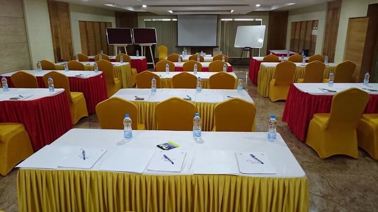 Rosewood International Hotel