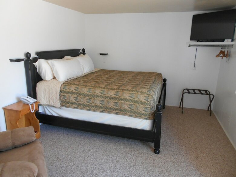 Motel Super Saver Inn