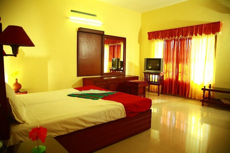 Hotel Jungle Palace Homestay