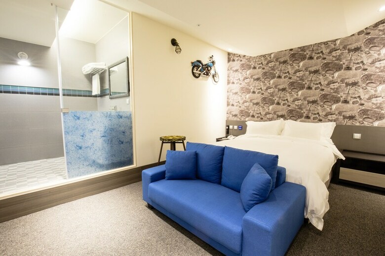 Walker Hotel Ximen