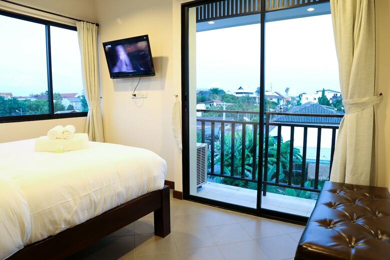 Hostal Sabai Hotel And Hostel