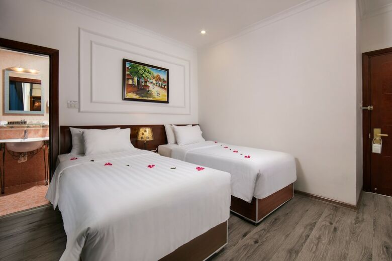 Hanoi 3b Premier Hotel