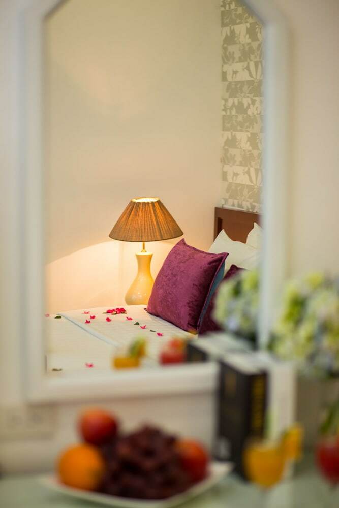 Hanoi 3b Premier Hotel