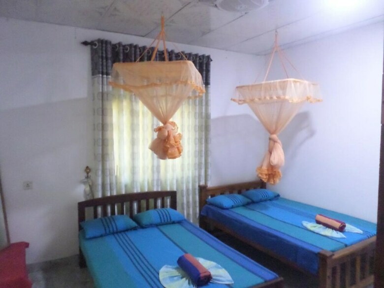 Hotel Pradeepa Guest House