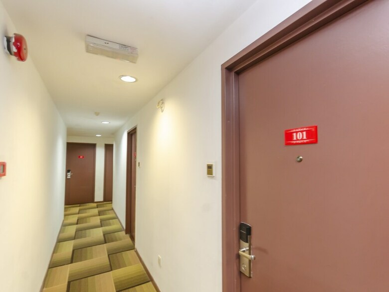 Oyo 1164 Hotel 906 Kota Laksamana