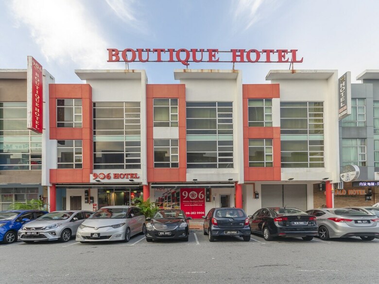 Oyo 1164 Hotel 906 Kota Laksamana