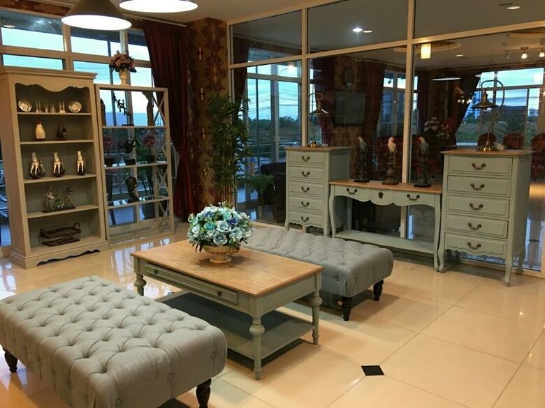 Hotel Grand Holiday Residence