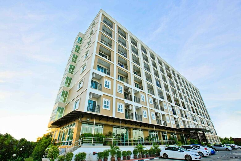 Hotel Grand Holiday Residence