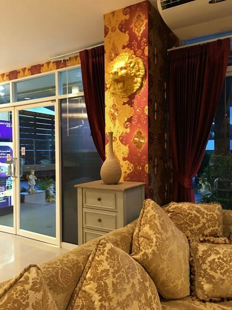 Hotel Grand Holiday Residence