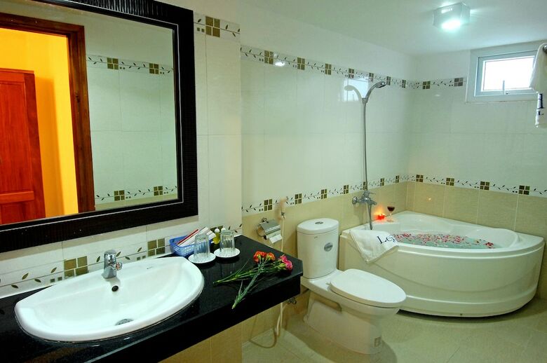 Legend Hotel
