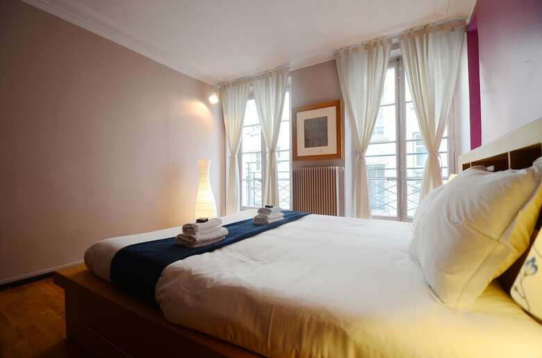 Short Stay Group Temple Serviced Apartments