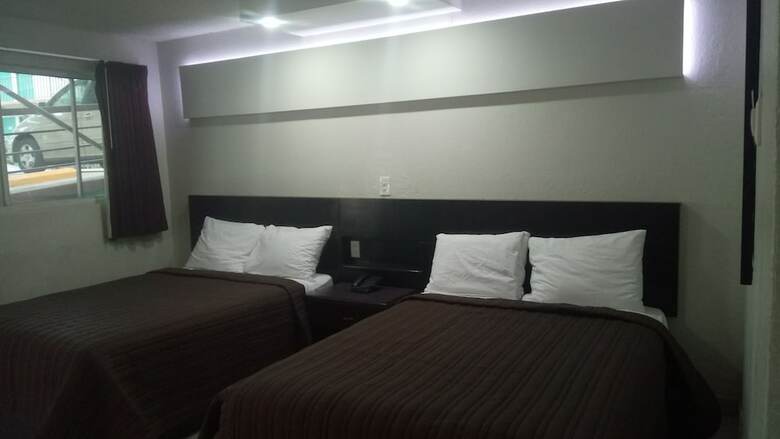 Hotel Real Inn Tijuana