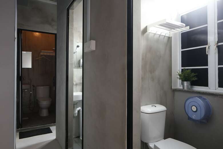 Beat. Capsule Hostel @ Boat Quay