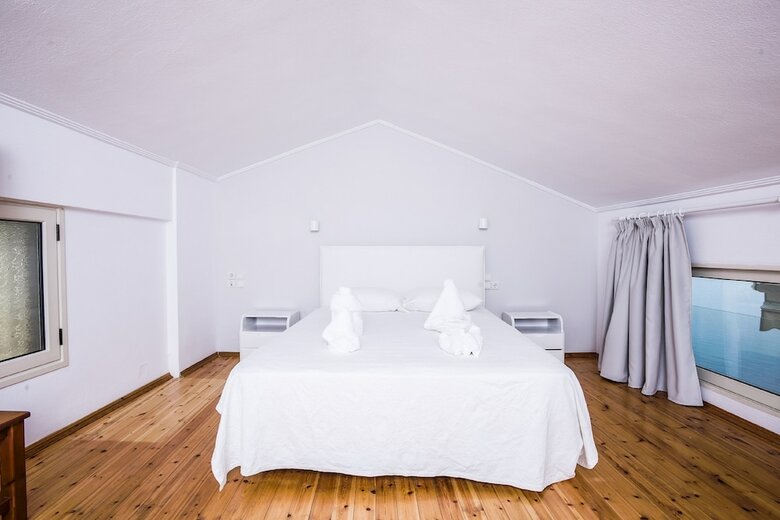 Apartamentos Miradouro Seafront Residences