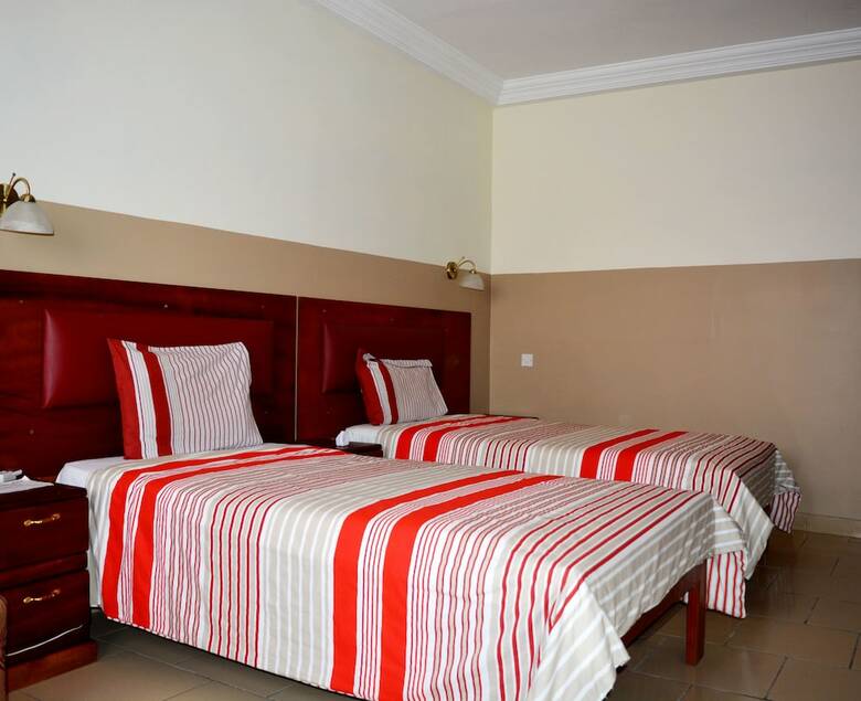 Kunta Kinte Hotel