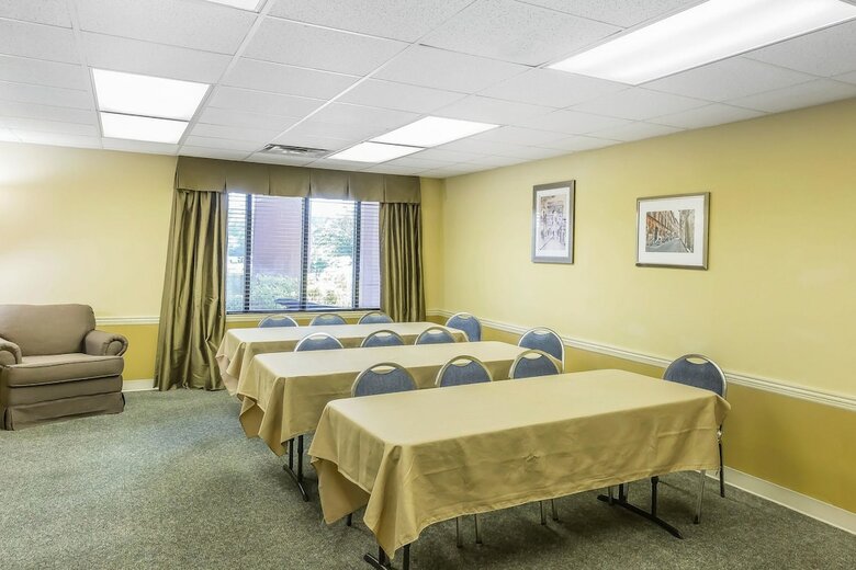 Hotel Quality Inn Calera I-65 Exit 231