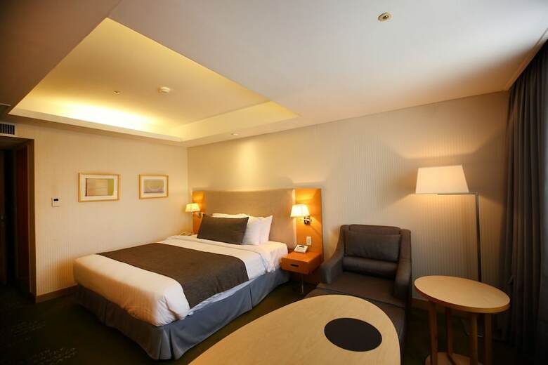 Ramada Songdo Hotel