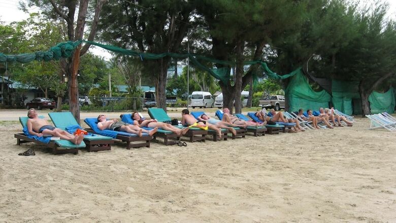 Hotel Samroiyod Holiday Resort