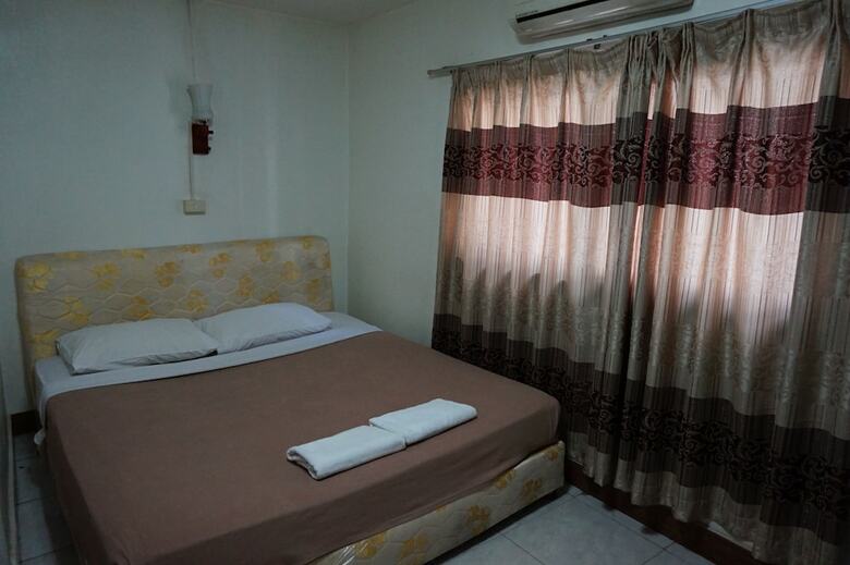 Hotel Mixok Guesthouse