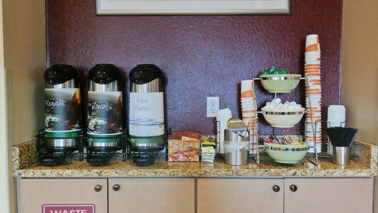 Hotel Quality Inn & Suites