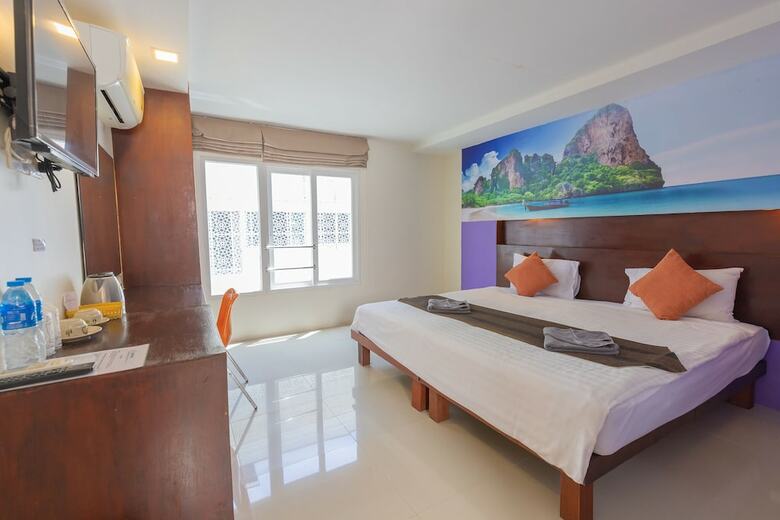 Hotel Patong Buri Resort