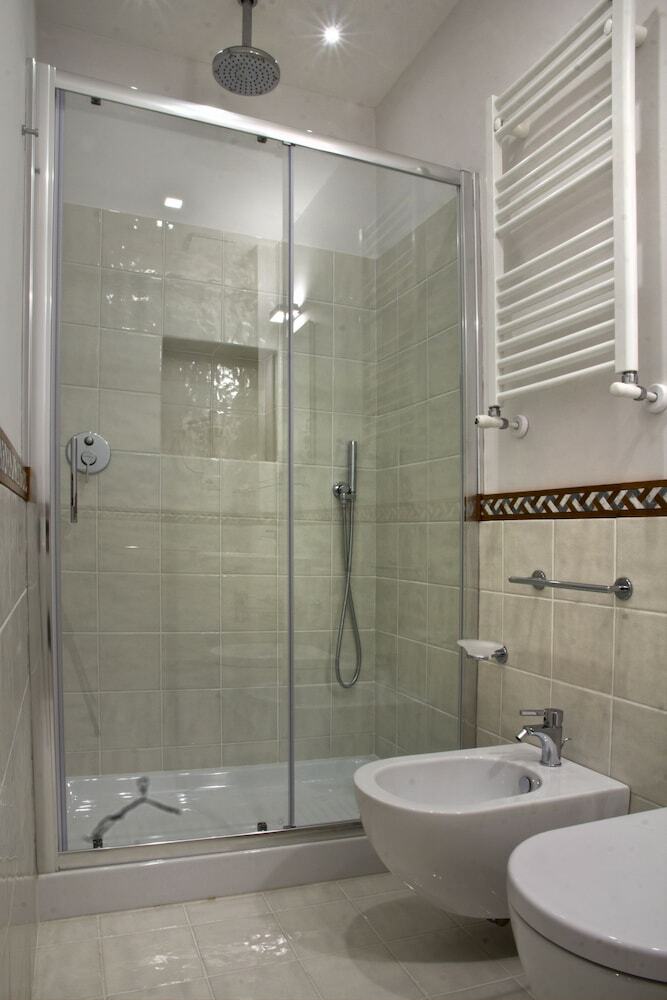 Hotel Domus Giulio Cesare